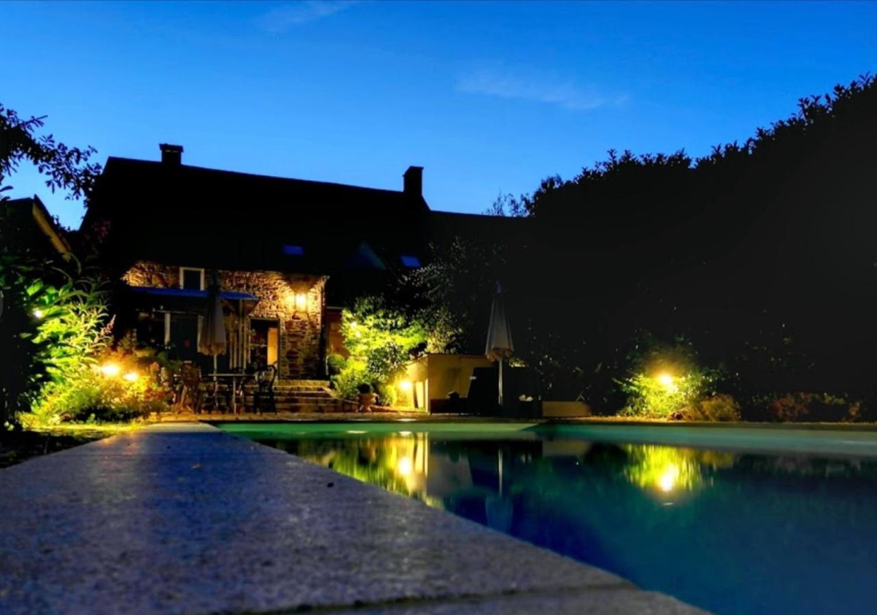 Paddock Lodge - Suites Wellness & Chambres D'Hotes Стумон Экстерьер фото